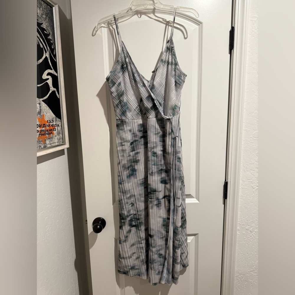 Elegant Gray and Blue Women's Dress